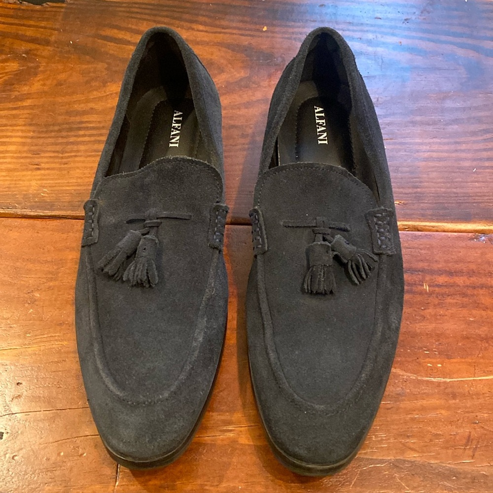 Navy Blue tassel suede loafer
